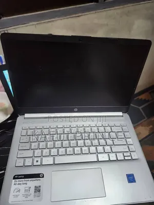 Laptop HP 14-dq1088wm 16GB Intel Celeron SSD 256GB