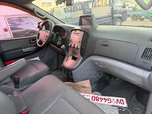 Hyundai Starex 2016 Grey