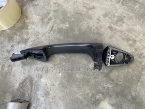 Hyundai Accent 2012 2013 2014 2015 2016 2017 Door Handle