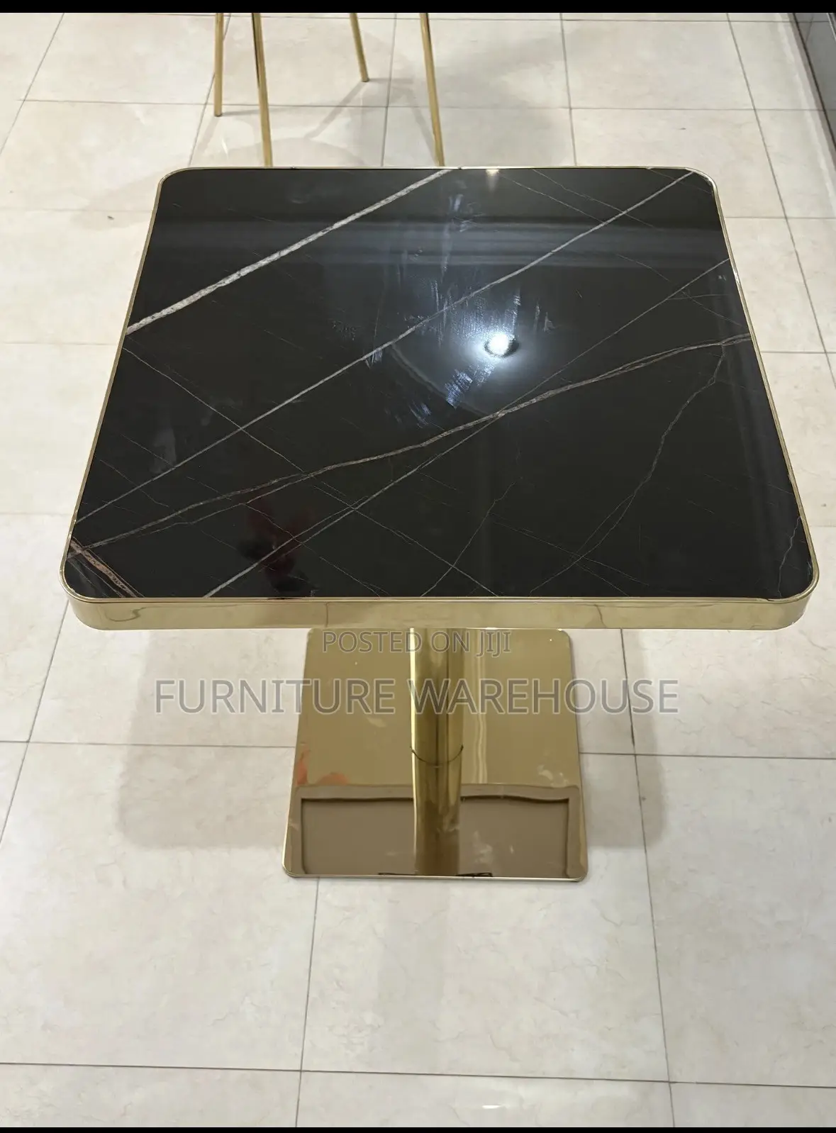 Modern Square Restaurant Table (60cm X 60 Cm)