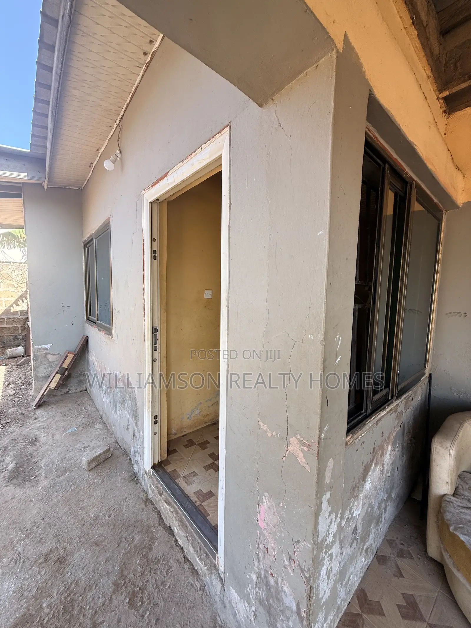1bdrm Apartment in Kotobabi Area, Spintex for rent