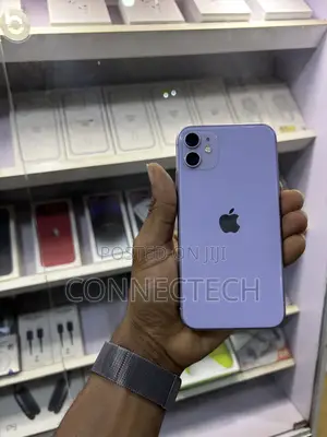 Apple iPhone 11 64 GB Purple