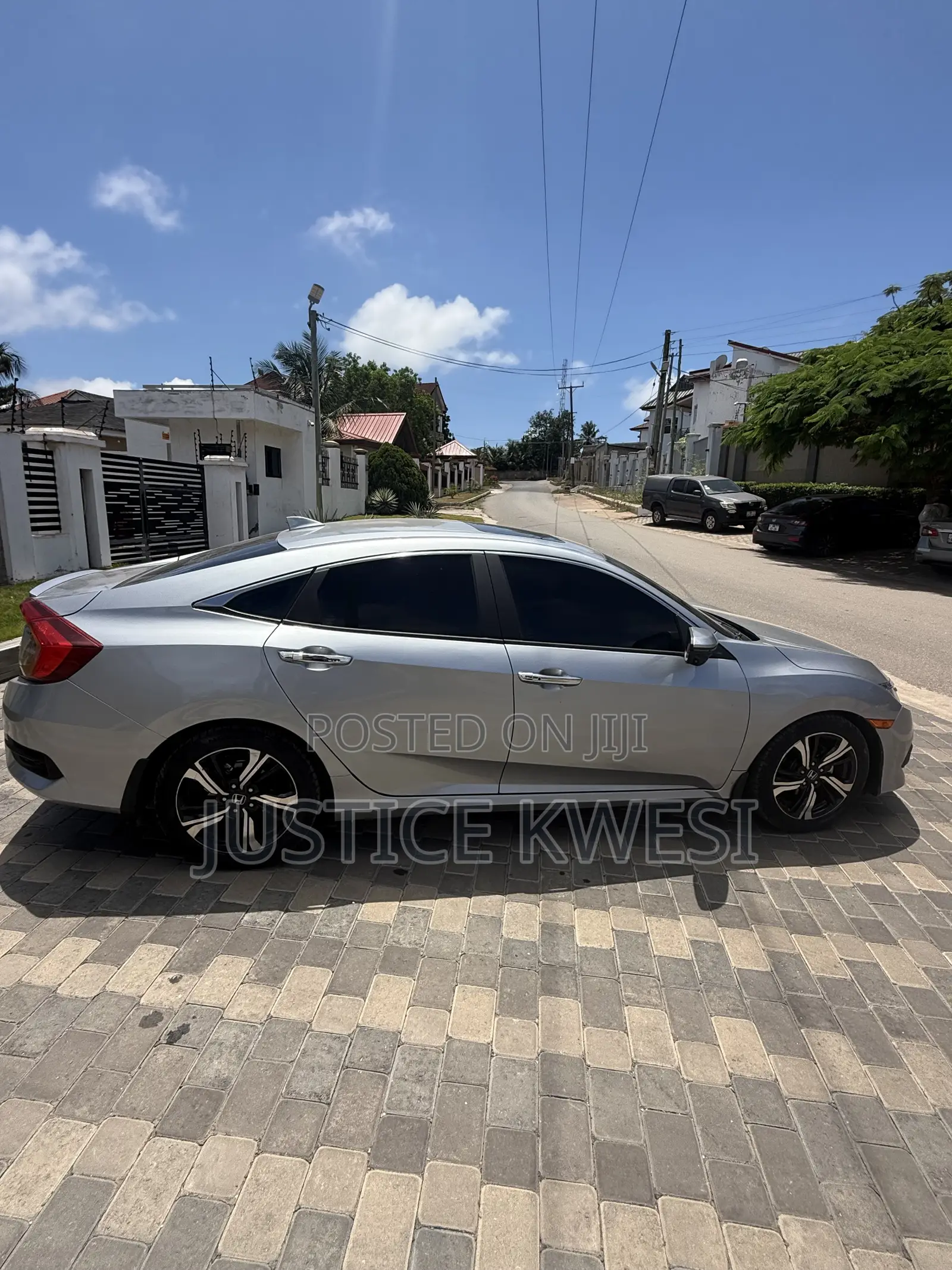 Honda Civic Touring 4dr Sedan (1.5L 4cyl) 2017 Silver