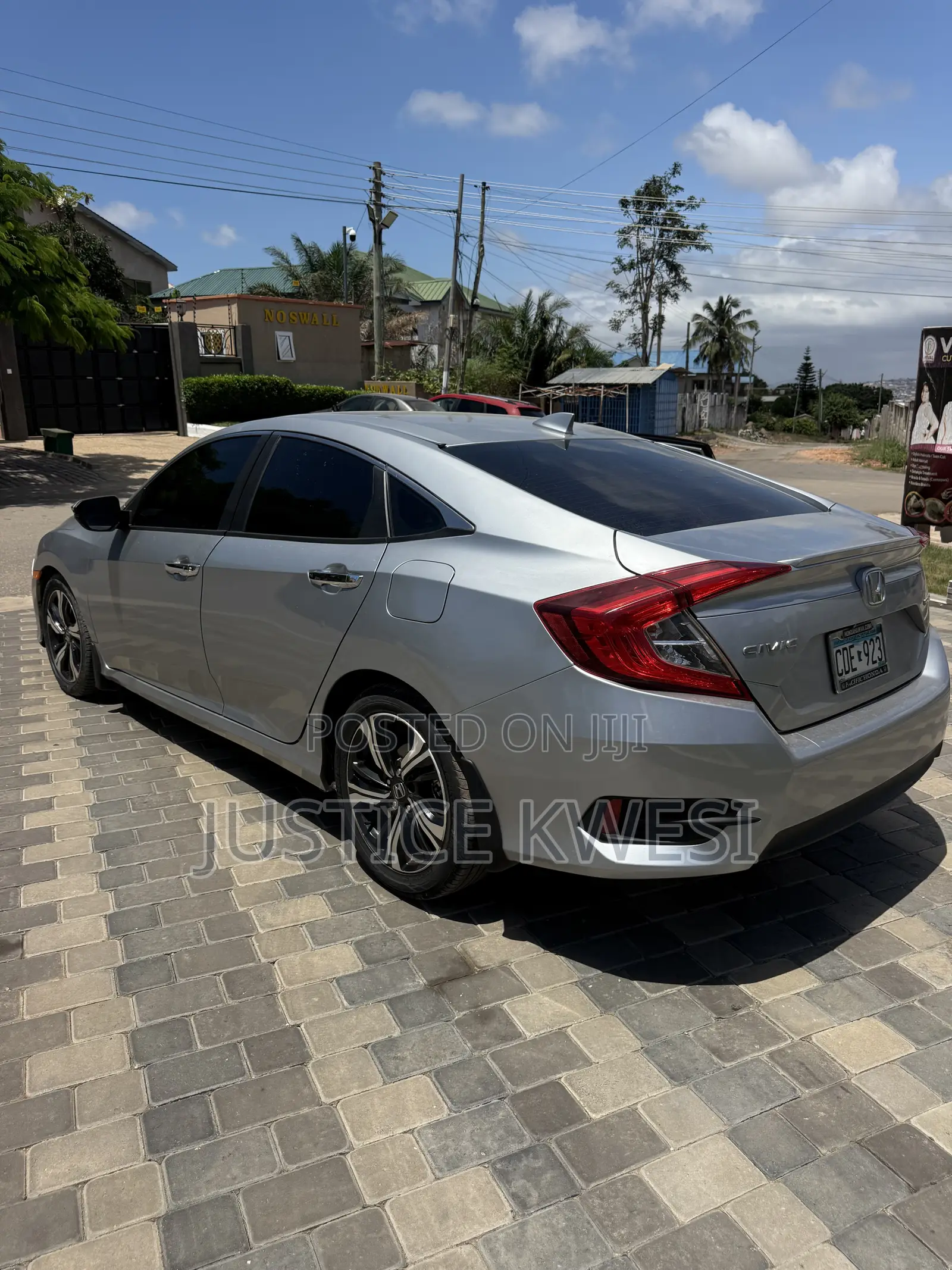 Honda Civic Touring 4dr Sedan (1.5L 4cyl) 2017 Silver