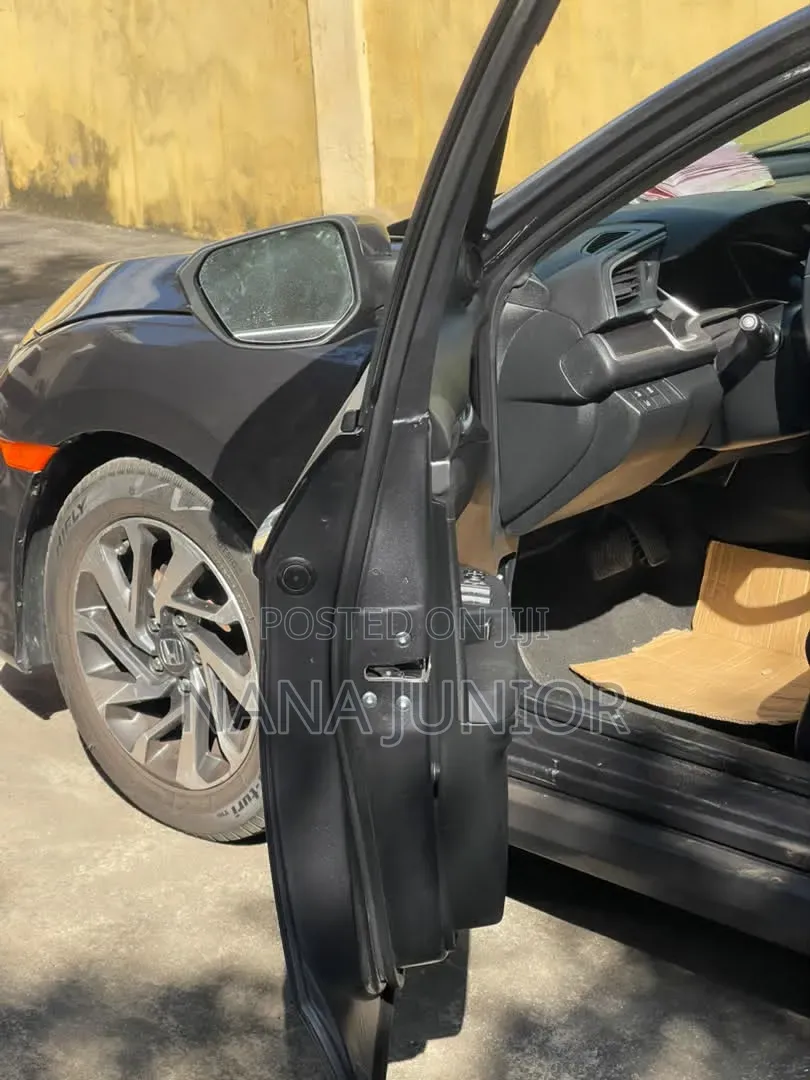 Honda Civic EX Sedan 2020 Gray