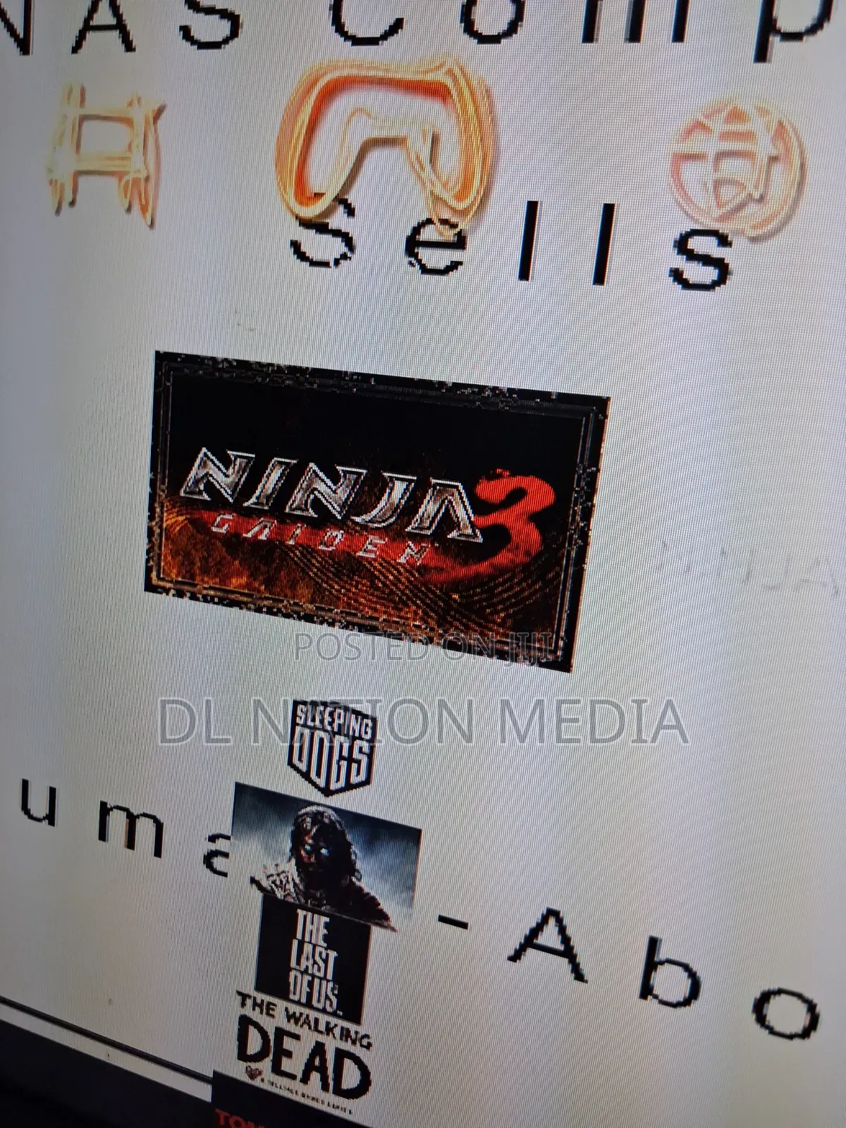 PS3 Slim Jailbreak With 2 Pads and 17games +500gig HDD and a Cable