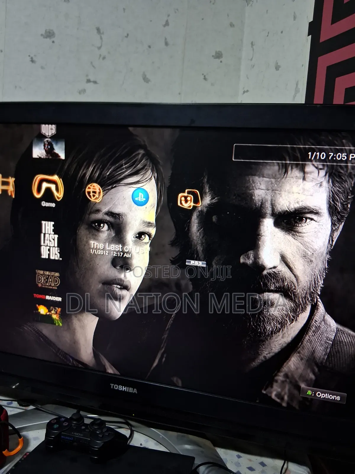 PS3 Slim Jailbreak With 2 Pads and 17games +500gig HDD and a Cable