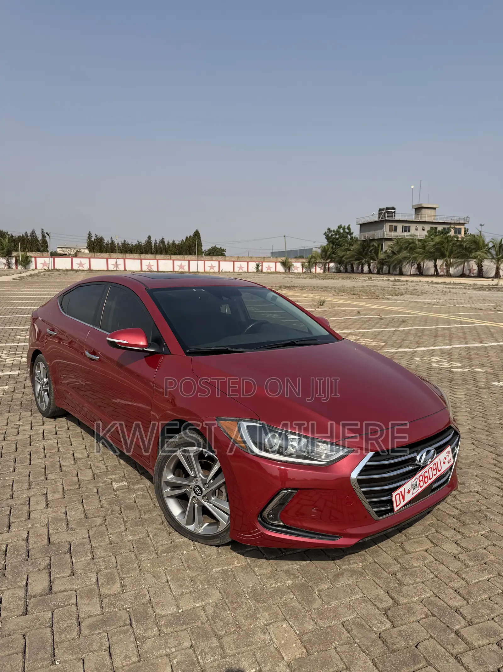 Hyundai Elantra Limited Sedan FWD (2.0L 4cyl 6A) 2017 Red