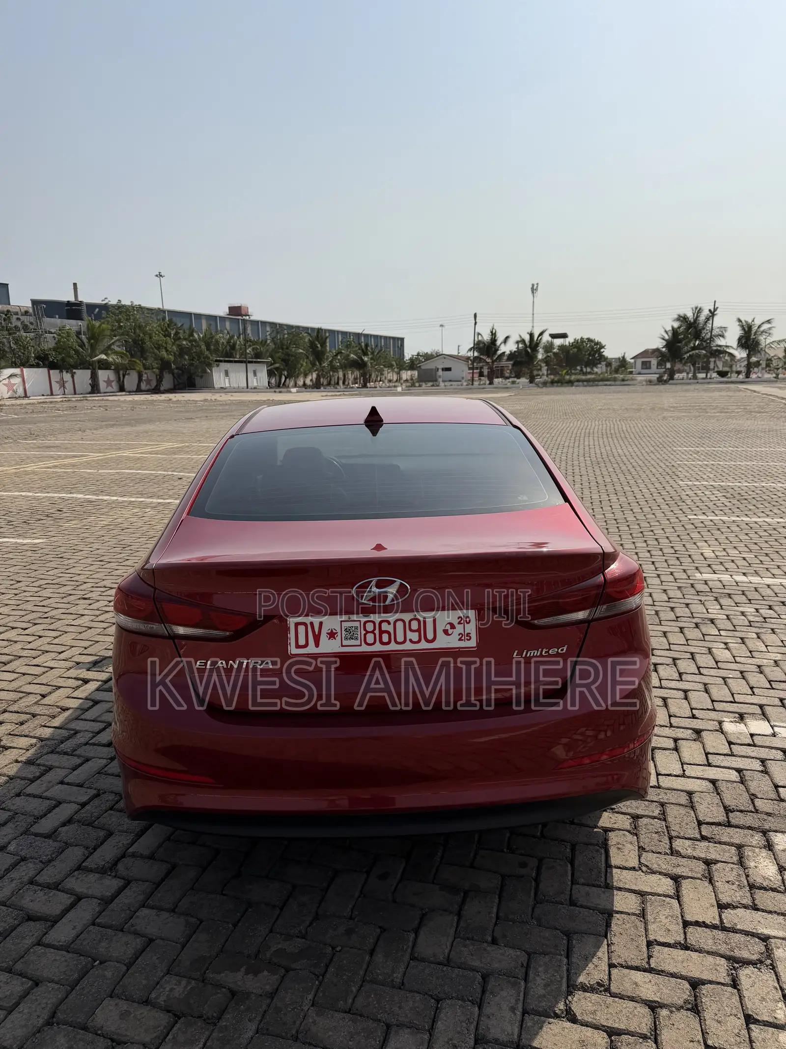 Hyundai Elantra Limited Sedan FWD (2.0L 4cyl 6A) 2017 Red