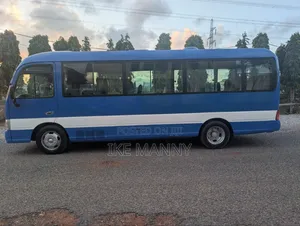 Hyundai County 2016 Blue