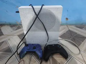 Xbox One S