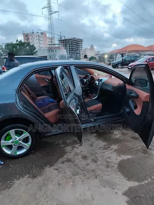 Toyota Corolla 2013 Gray