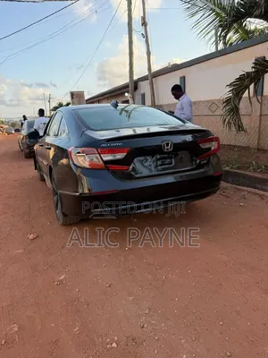 Honda Accord Touring 2.0T 2020 Black