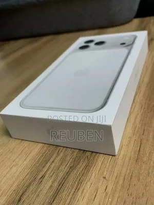 New Apple iPhone 17 Pro Max 512 GB Silver