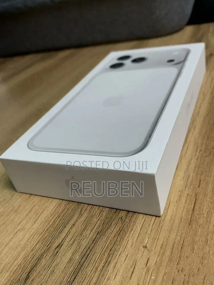 New Apple iPhone 17 Pro Max 512 GB Silver