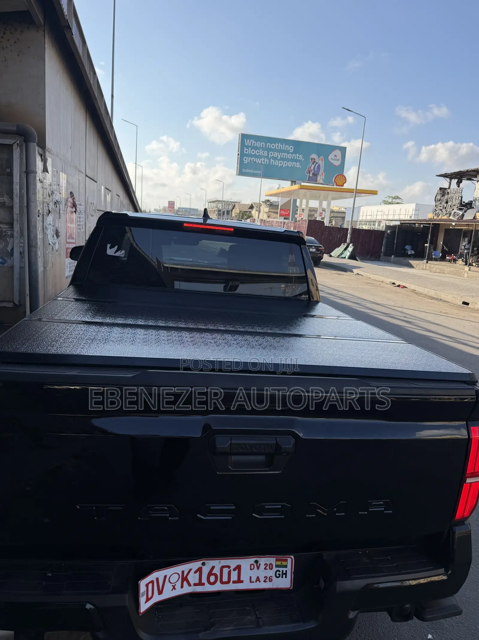 Toyota Tacoma Bucket Cover Trifold 2024 2025 2026