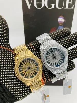 Royal Rainbow Empire Iced