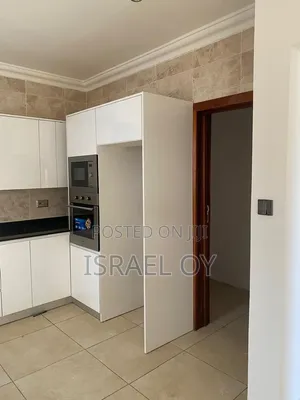 4bdrm House in Adjiringanor, Adjiriganor for rent