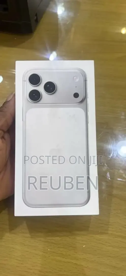 New Apple iPhone 17 Pro Max 512 GB Silver
