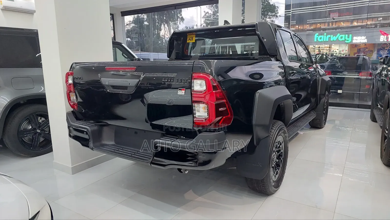 New Toyota Hilux 2026 Black