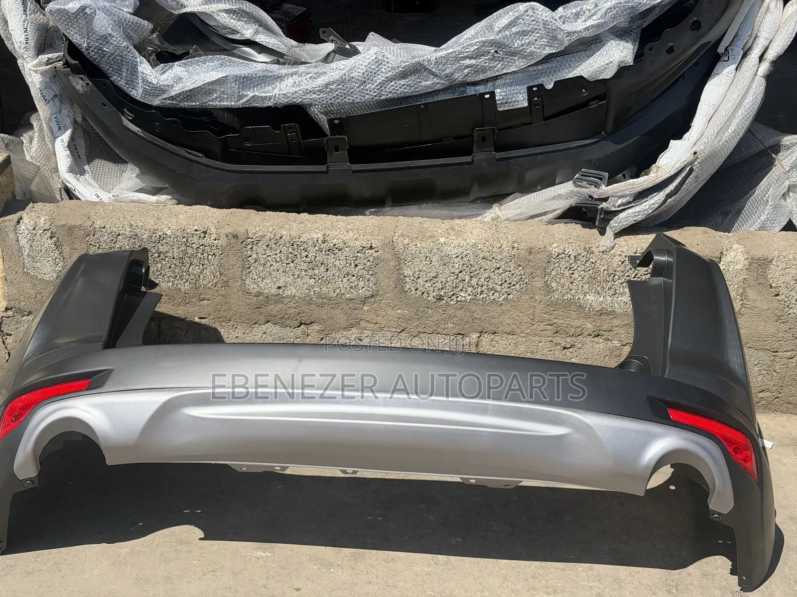 Honda CRV Cr-v Back Bumper Complete 2017 2018