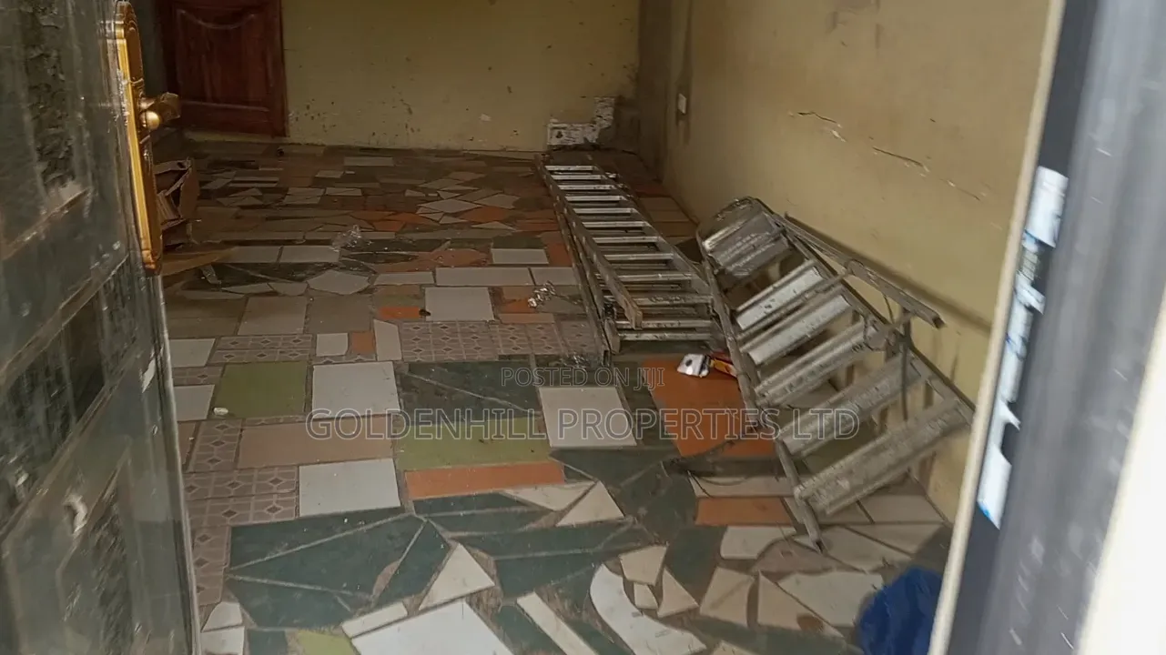 Furnished 1bdrm House in Old Barrier for rent