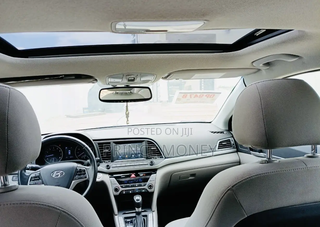 Hyundai Elantra 2018 Black