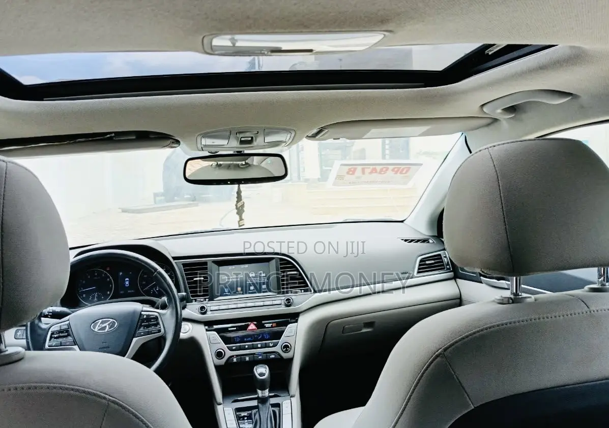 Hyundai Elantra 2018 Black