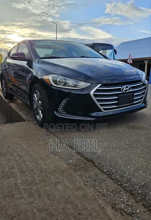Hyundai Elantra 2018 Black