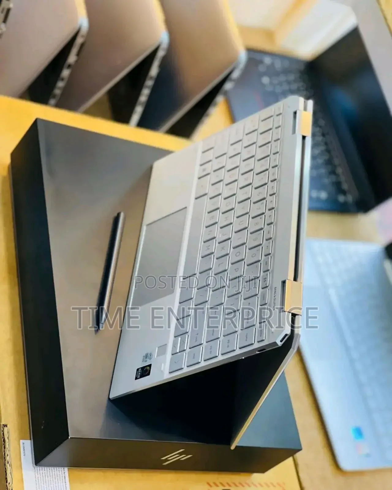 New Laptop HP Spectre Xt 13 16GB Intel Core i7 SSD 512GB