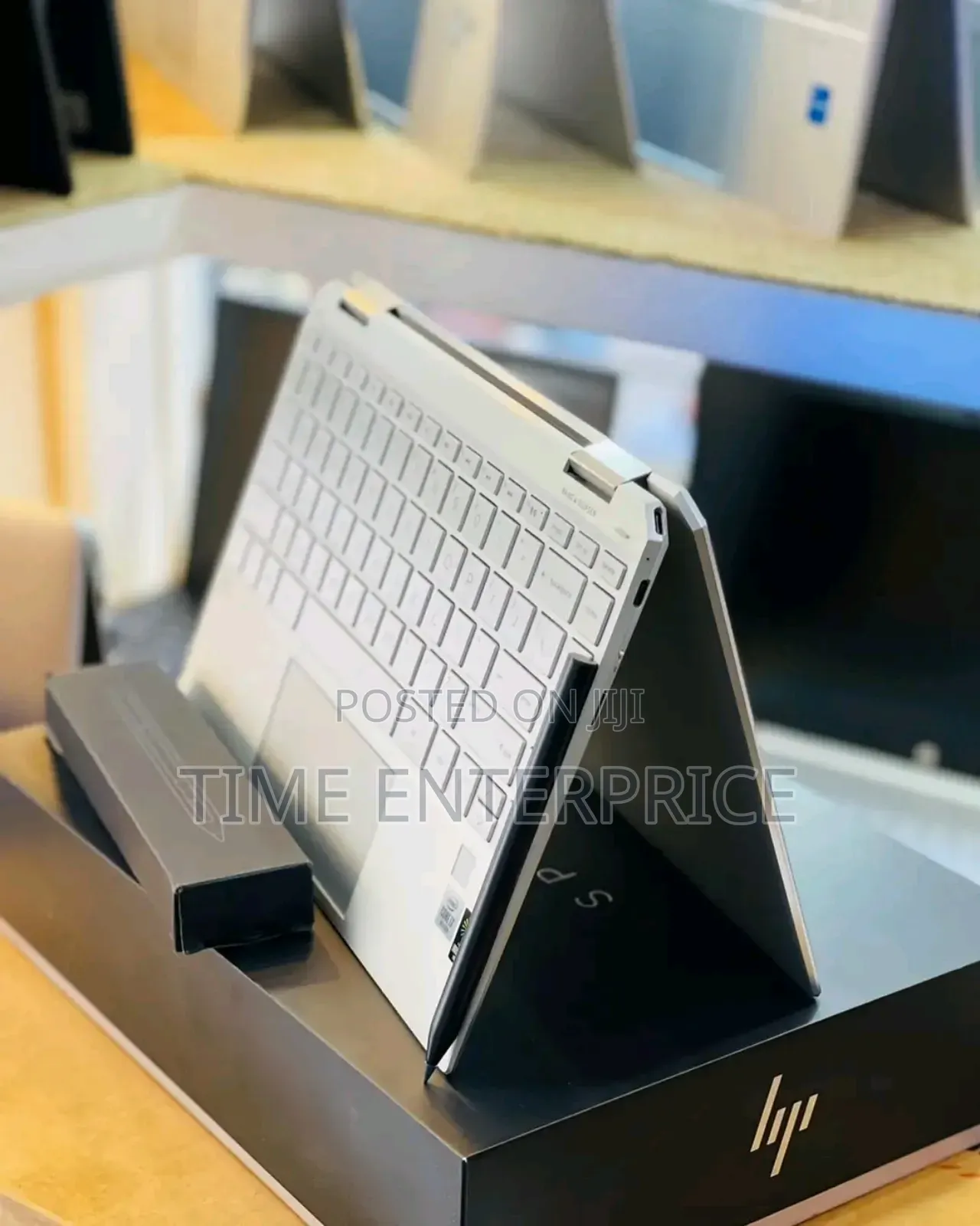 New Laptop HP Spectre Xt 13 16GB Intel Core i7 SSD 512GB