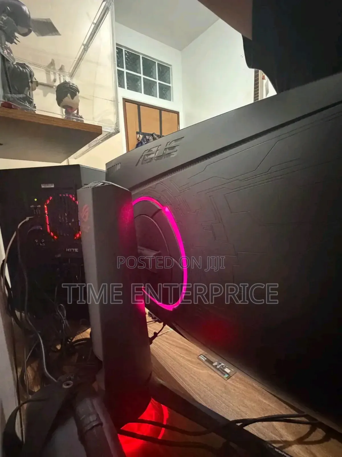 ASUS Cuve Gaming Monitor
