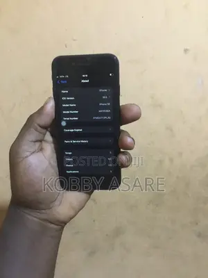 Apple iPhone SE (2020) 64 GB Black