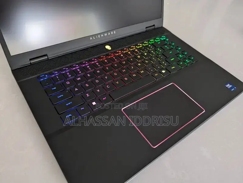 Laptop Dell 16GB Intel Core Ultra 9 SSD 512GB