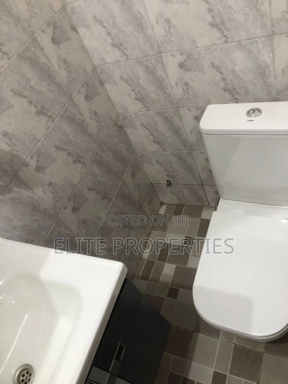 1bdrm Apartment in Opps West China Mall, Dawhenya for rent