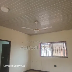 1bdrm Apartment in Foaster Home Area, Housing Down for rent