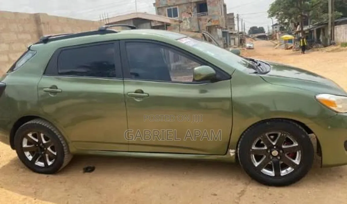 Toyota Matrix 2009 Green
