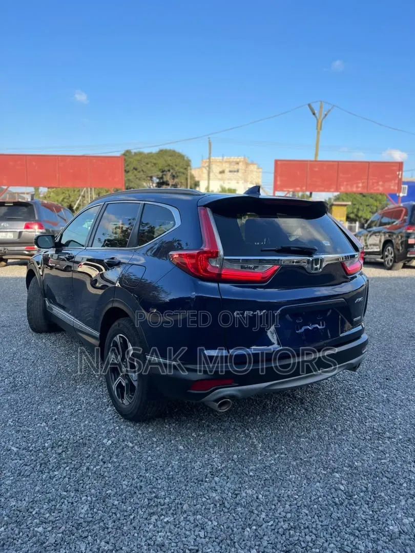 Honda CR-V Touring AWD 2019 Blue