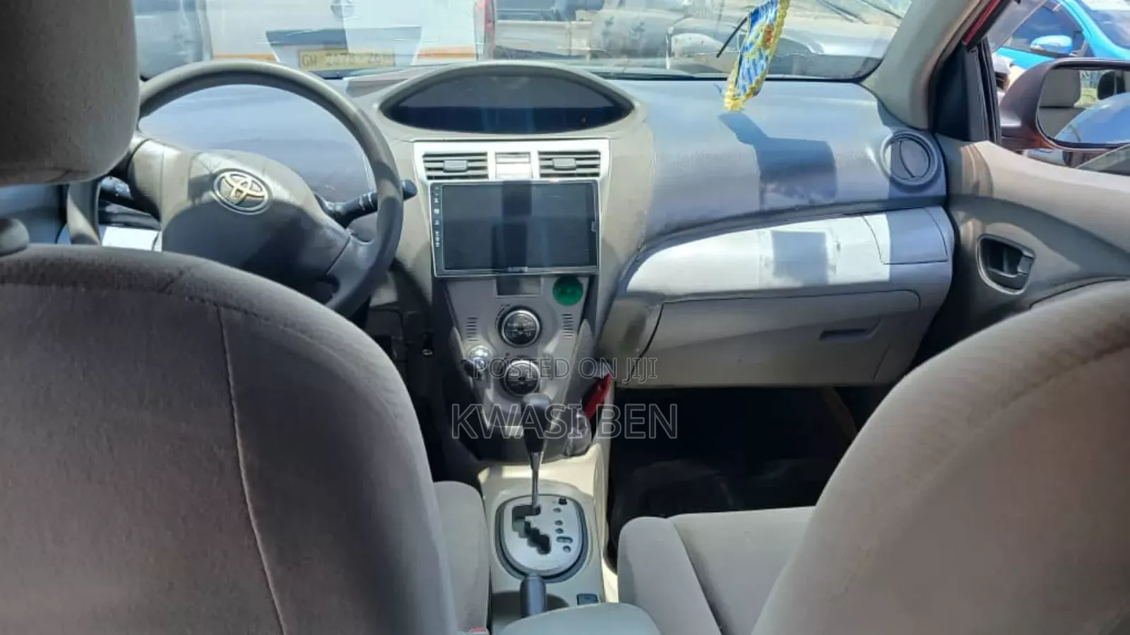 Toyota Belta 2010 Red