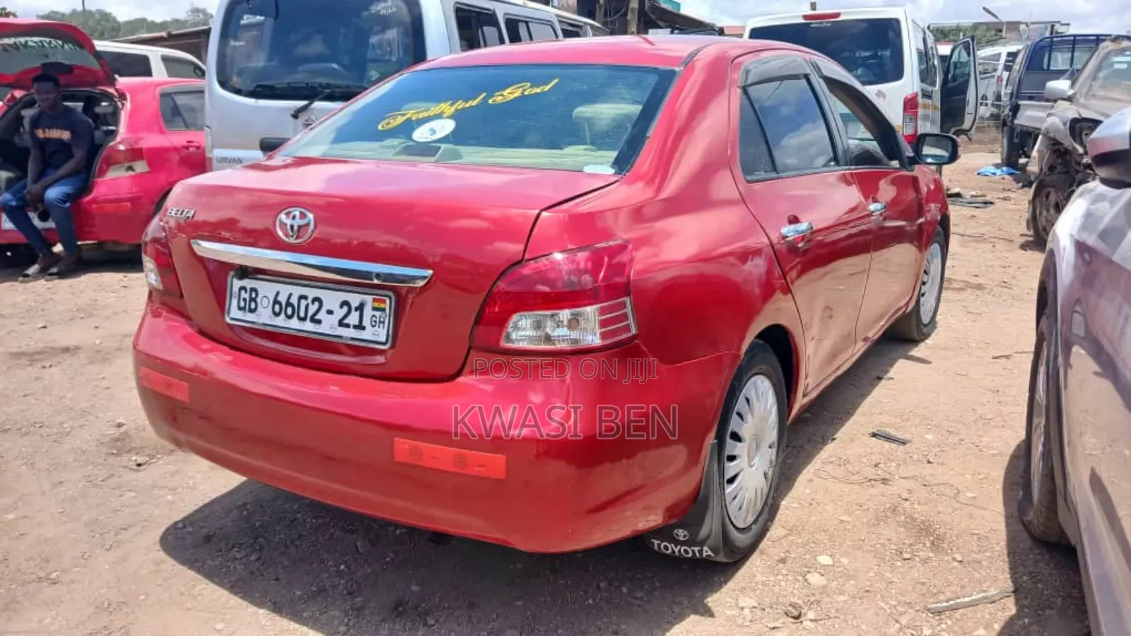 Toyota Belta 2010 Red