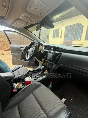 Toyota Corolla 2018 Black