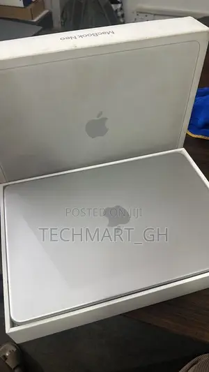 Laptop Apple MacBook Neo 2026 8GB SSD 512GB