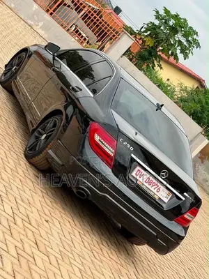 Mercedes-Benz C250 2014 Black