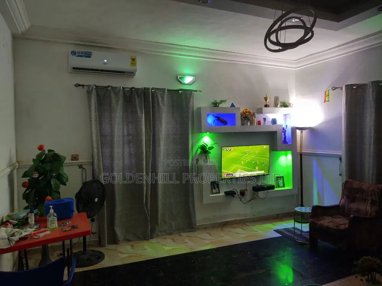 3bdrm House in Old Barrier for sale