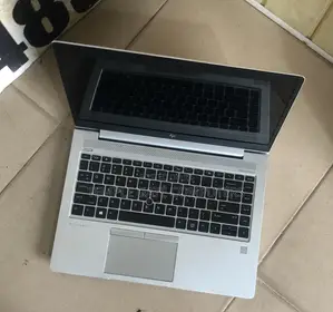 Laptop HP EliteBook 830 G5 8GB Intel Core i5 SSD 256GB