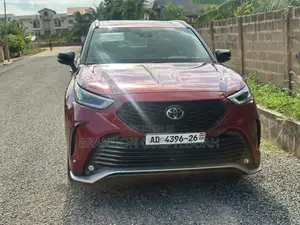 Toyota Highlander 2021 Burgundy