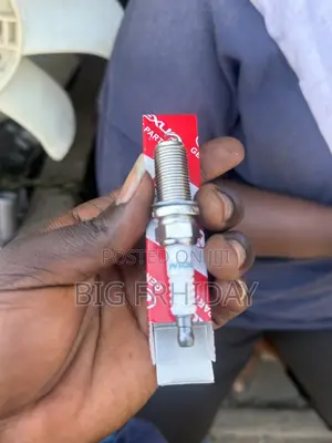 Toyota Camry Corolla Hilux Tacoma Lexus Tundra Original Spark Plugs