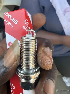 Toyota Camry Corolla Hilux Tacoma Lexus Tundra Original Spark Plugs