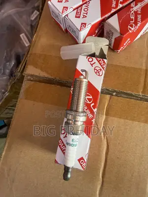 Toyota Camry Corolla Hilux Tacoma Lexus Tundra Original Spark Plugs