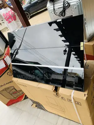 Hot Deals Kenwood 90cm Heat Extractor(Black)Tempered Glass